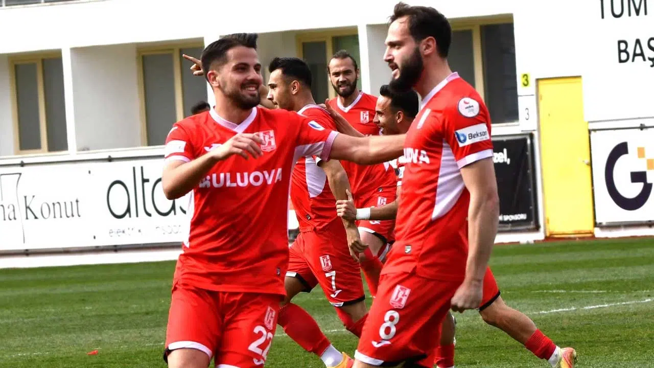 Balıkesirspor Ankara’dan Lider Döndü! Zirve Yarışında Kritik Galibiyet