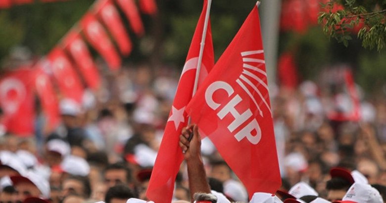 CHP'li 8 Belediye Meclis Üyesi İstifa Etti!