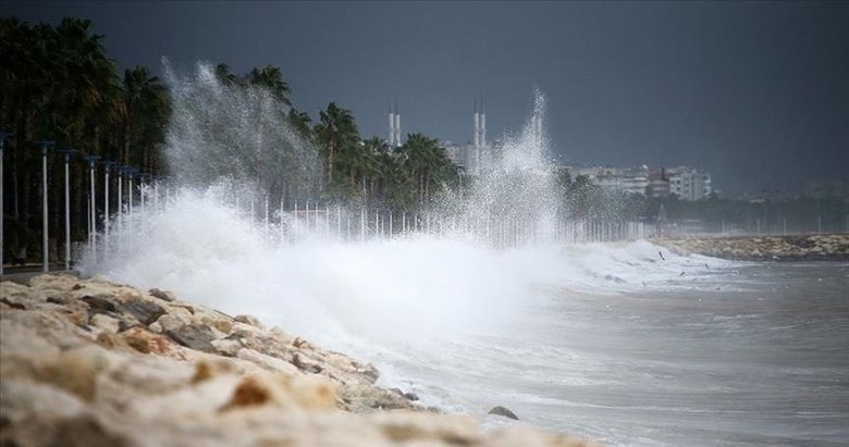 Ege Denizi’nde Fırtına Alarmı: Meteoroloji Uyardı!