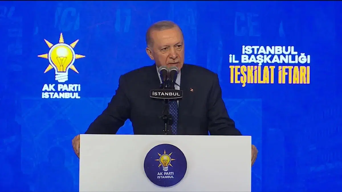 Cumhurbaşkanı Erdoğan’dan Muhalefete Sert Mesaj: “Bırakın hukuk işlesin!”