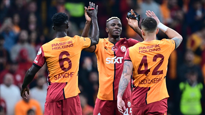 Osimhen "hat-trick" yaptı! Galatasaray farklı kazandı!